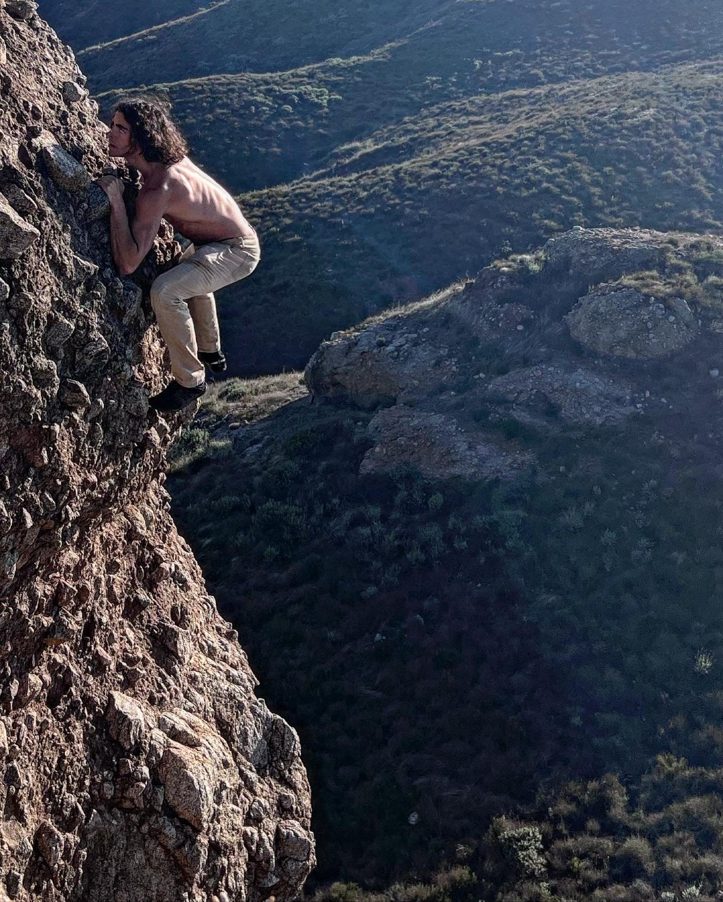 Climbing Mud (liquid chalk) with dragons blood tree sap